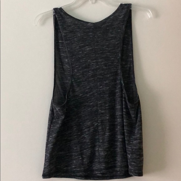 Alo women’s active tanks (2) - Picture 8 of 8